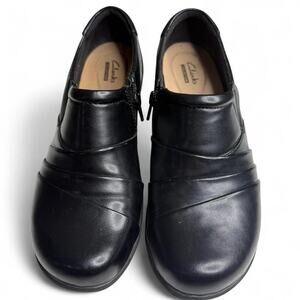 Clarks Women's Channing Kim Shoes Black Zip Low Heel size 9